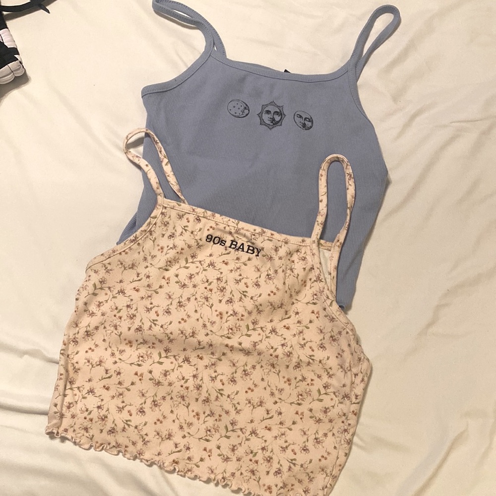 BUNDLE 2 Graphic Crops